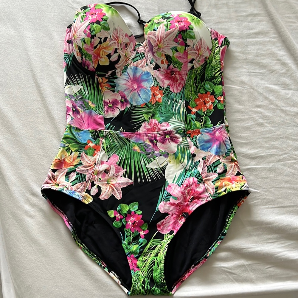 swimsuit